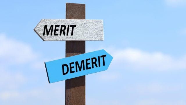 大企業グループの親会社VS子会社どっちがメリット多い？比較してみた